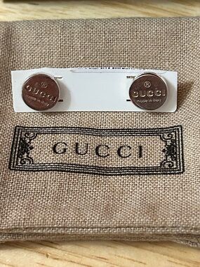 Gucci Round 925 silver stud earrings